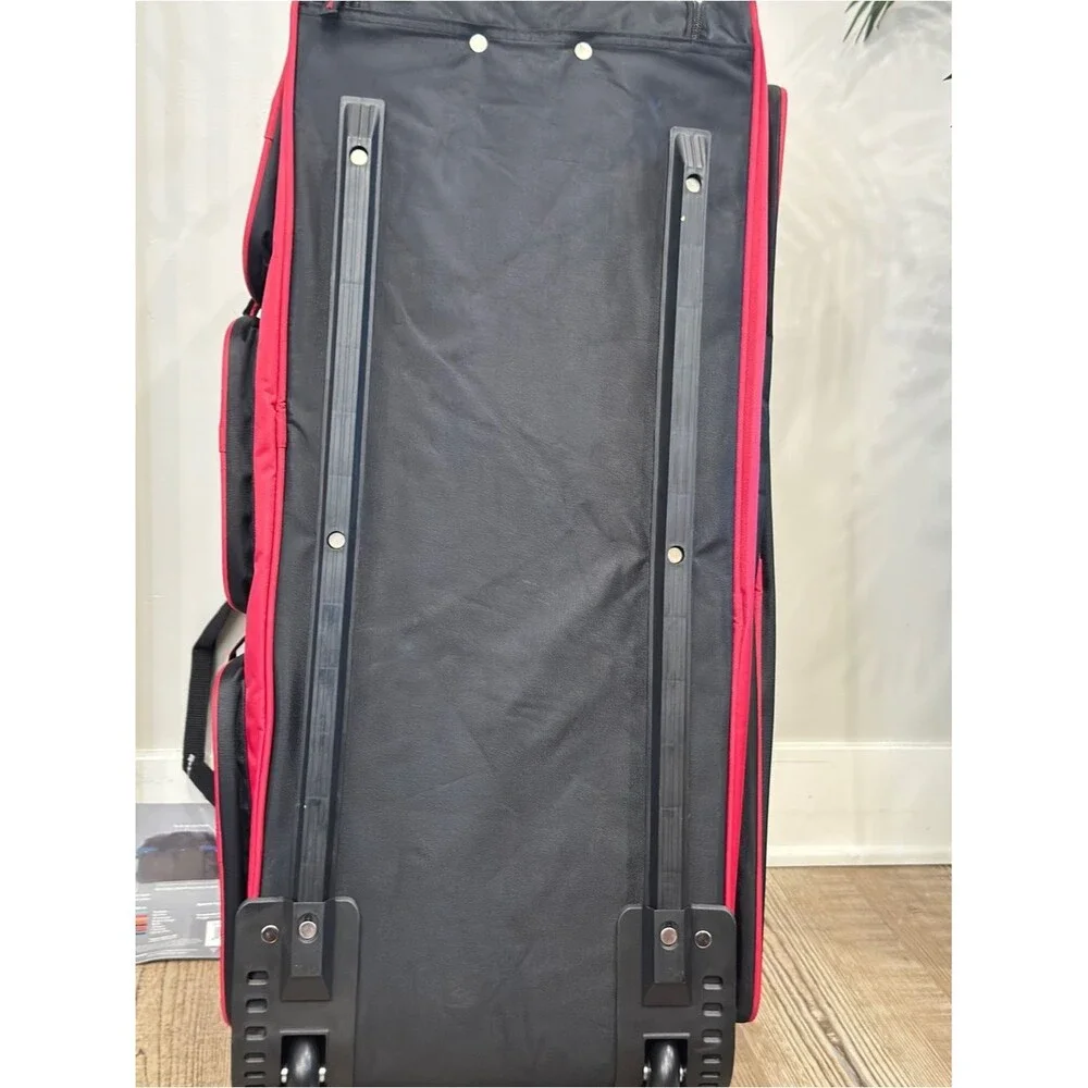 Travelers Club 30 in. Multi-Pocket Upright Rolling Duffel Bag luggage Handle